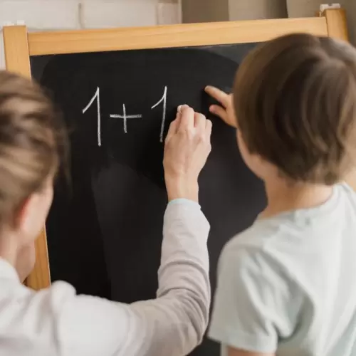 melanie-heintz_graphotherpeute_soutien-maths
